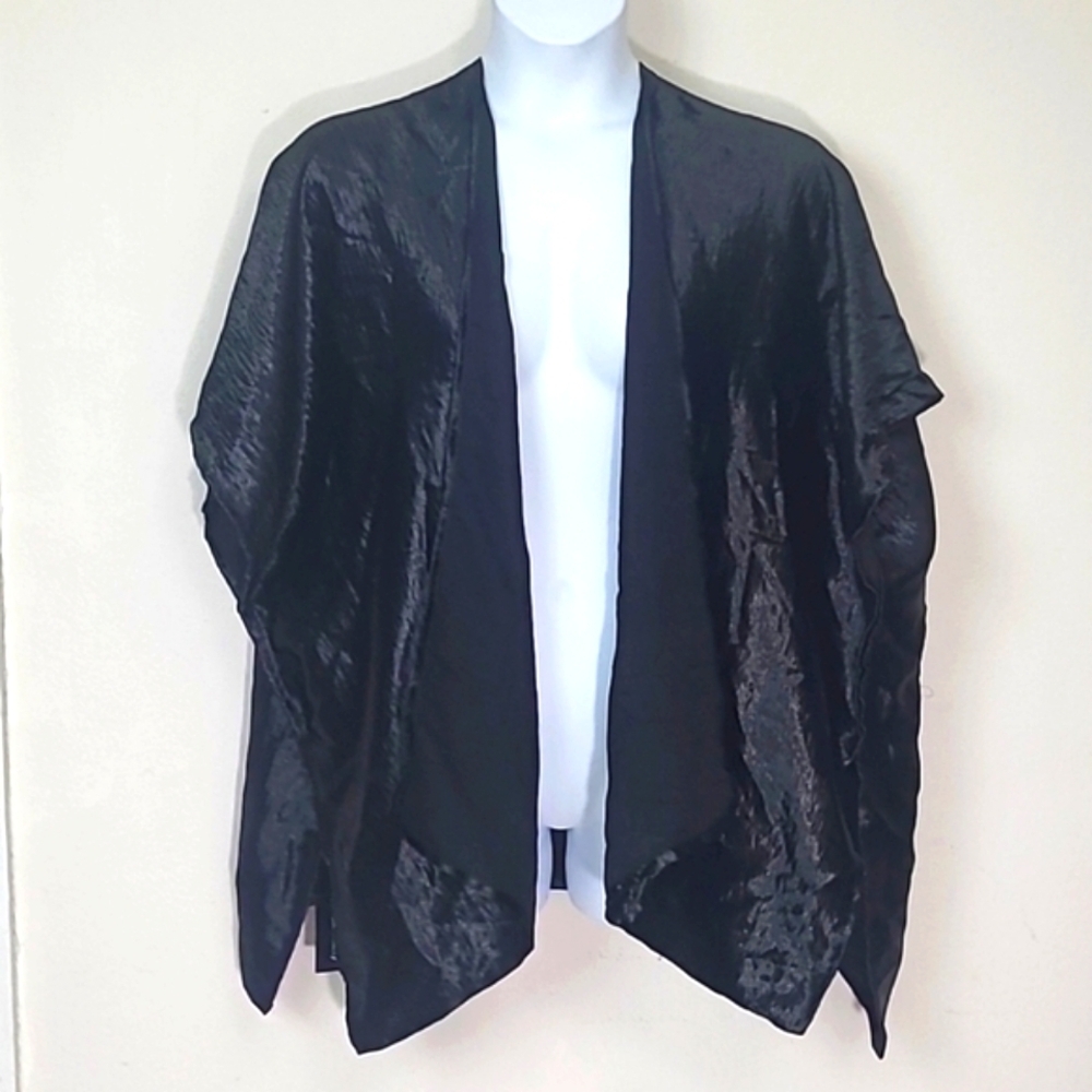 Jane & Berry Black Satin Open Front Vest Sleeveless Drape Cape NWT One Size